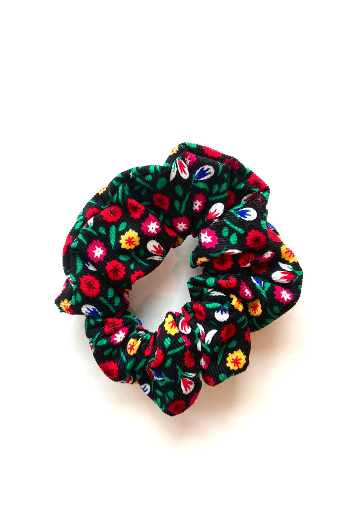 Fabric Scrap Scrunchies - Kit