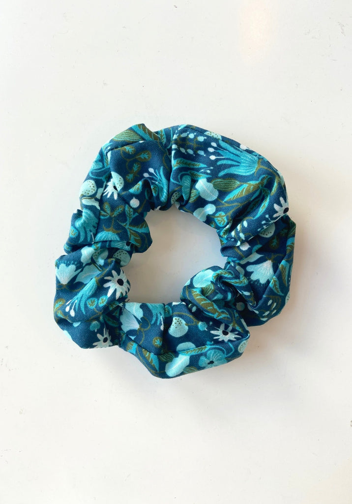 Fabric Scrap Scrunchies - Kit